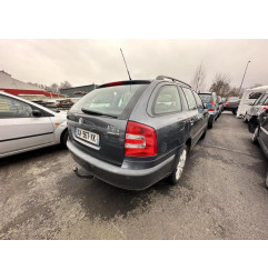 Feu arriere principal gauche (feux) SKODA OCTAVIA 2 Photo n°17