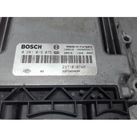Calculateur moteur RENAULT SCENIC 3 Photo n°1