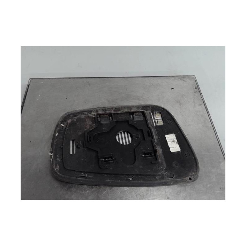 Glace retroviseur droit NISSAN NAVARA 1