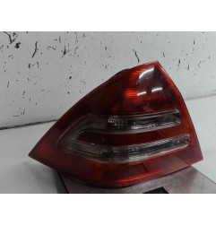 Feu arriere principal gauche (feux) MERCEDES CLASSE C 203 Photo n°3