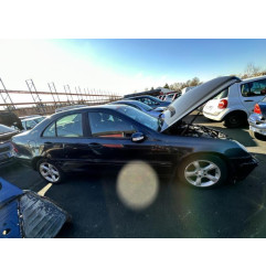 Feu arriere principal gauche (feux) MERCEDES CLASSE C 203 Photo n°9