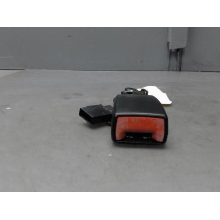 Attache ceinture avant droit ALFA ROMEO MITO