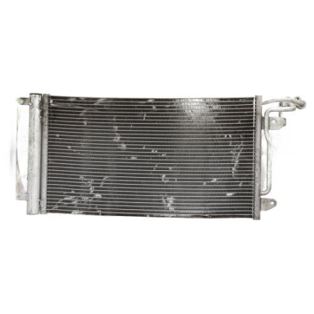 Condenseur de clim VOLKSWAGEN POLO 5
