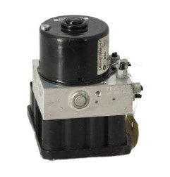 Bloc ABS (freins anti-blocage) BMW SERIE 3 E90 Photo n°3