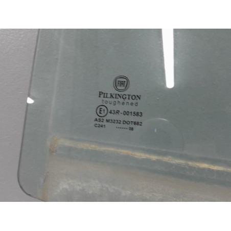 Vitre avant droit FIAT 500 2