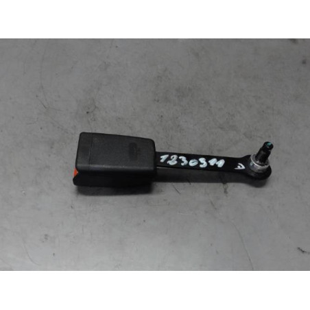 Attache ceinture avant droit NISSAN MICRA 4