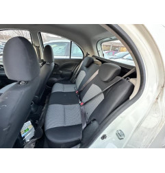 Attache ceinture avant droit NISSAN MICRA 4 Photo n°9