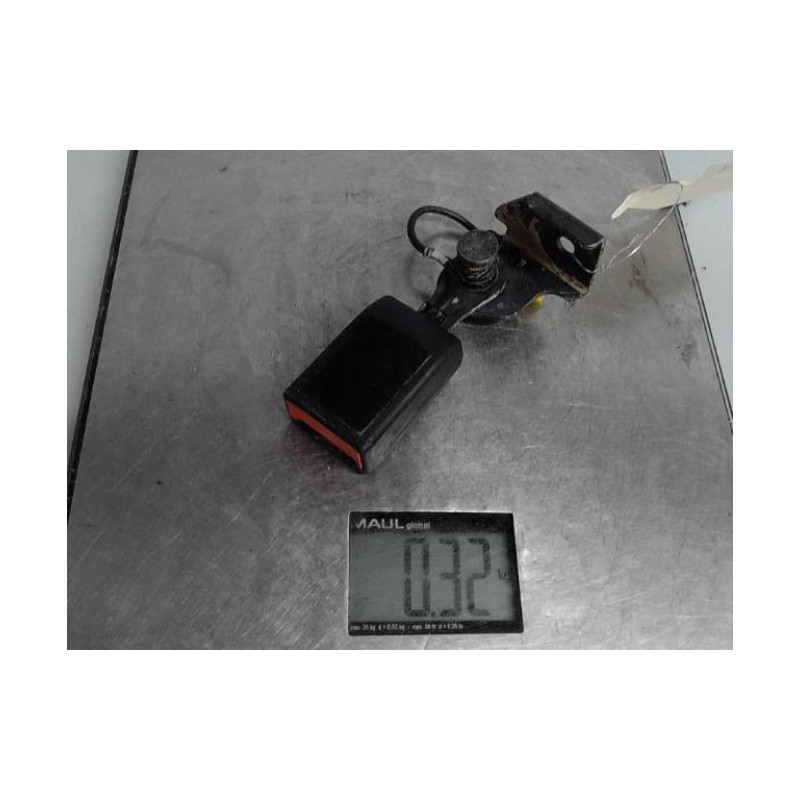 Attache ceinture arriere gauche MERCEDES CLASSE B 246