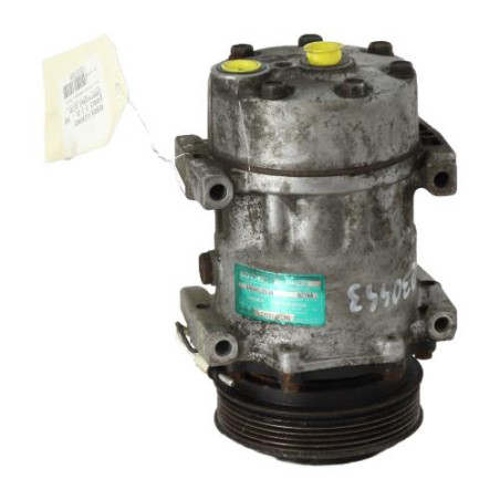 Compresseur clim RENAULT ESPACE 3 Photo n°1