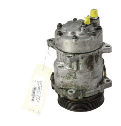 Compresseur clim PEUGEOT 607 Photo n°4