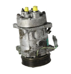Compresseur clim PEUGEOT 607 Photo n°5