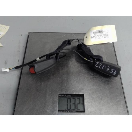 Attache ceinture arriere gauche NISSAN JUKE 2