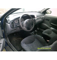 Compresseur clim RENAULT MEGANE 1 Photo n°11