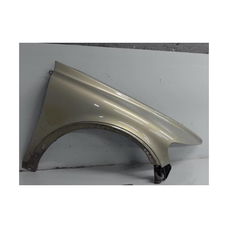 Aile avant droit VOLVO C 30