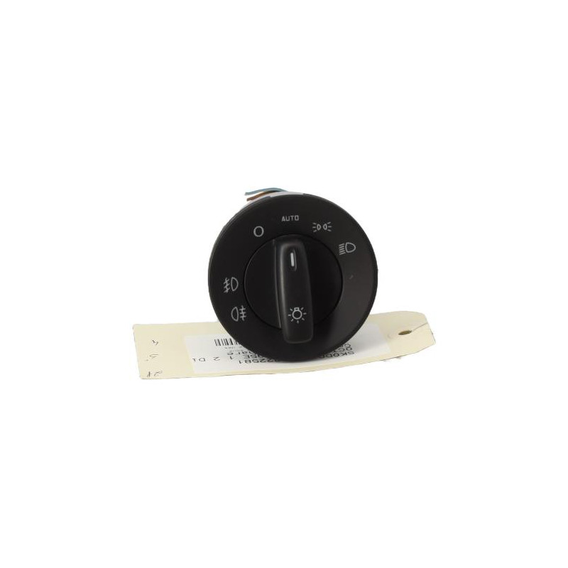 Commande de phare SKODA OCTAVIA 2