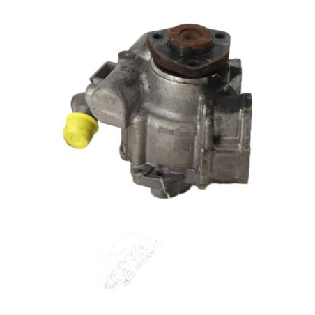 Pompe de direction MERCEDES CLASSE C 203 Photo n°1