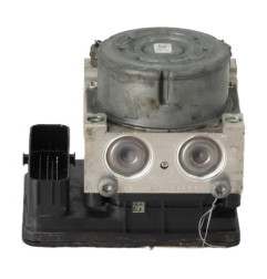 Bloc ABS (freins anti-blocage) VOLKSWAGEN GOLF 7 Photo n°3