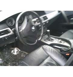 Vitre avant gauche BMW SERIE 5 E60 Photo n°3