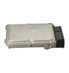 Calculateur moteur VOLKSWAGEN GOLF 7 Photo n°4