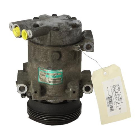 Compresseur clim RENAULT CLIO 2 Photo n°1