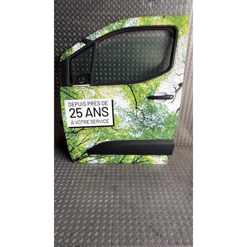 Porte avant gauche PEUGEOT PARTNER 3 Photo n°2