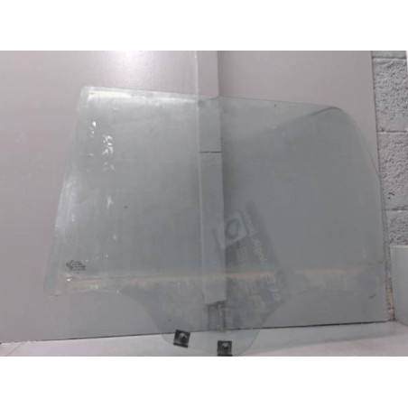 Vitre arriere gauche RENAULT CLIO 2 Photo n°1