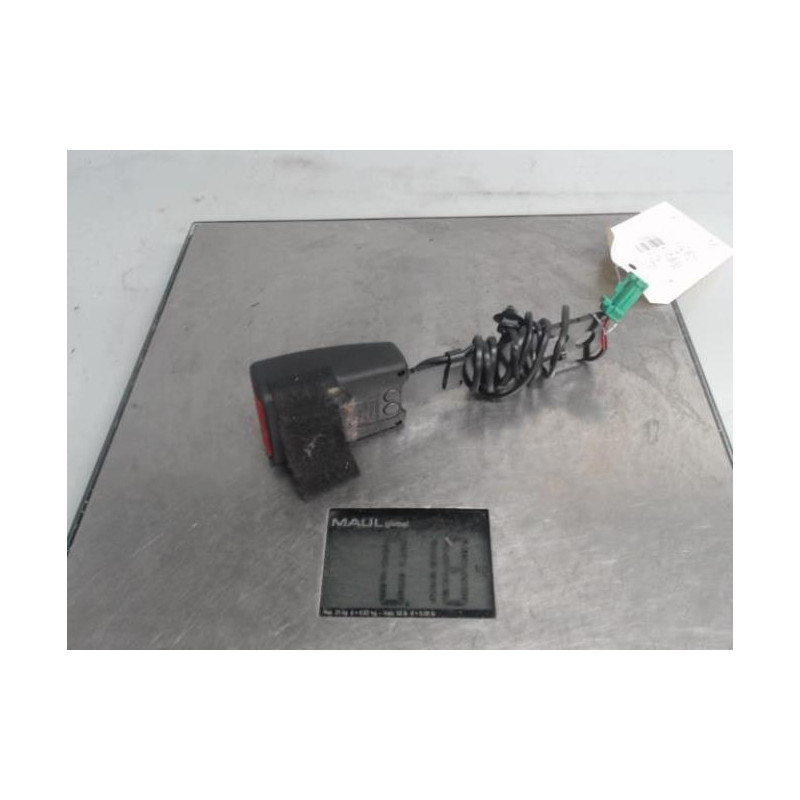 Attache ceinture avant droit FIAT PANDA 3