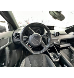 Attache ceinture arriere gauche AUDI A1 1 Photo n°15