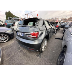 Attache ceinture avant droit AUDI A1 1 Photo n°10