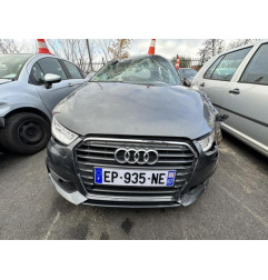 Attache ceinture avant droit AUDI A1 1 Photo n°13