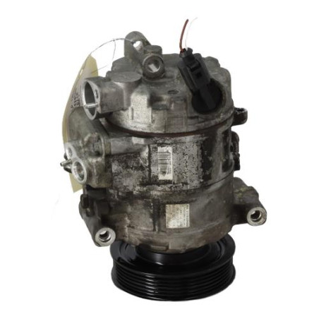 Compresseur clim VOLKSWAGEN GOLF 5 Photo n°1