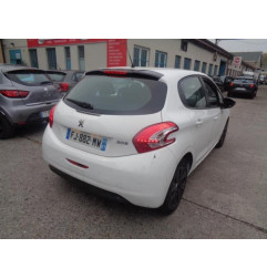 Turbo PEUGEOT 208 1 Photo n°6