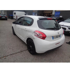 Turbo PEUGEOT 208 1 Photo n°8