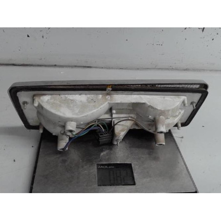 Feu arriere principal droit (feux) RENAULT R30