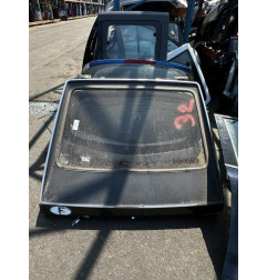 Malle/Hayon arriere RENAULT R30 Photo n°1