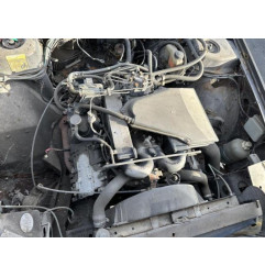 Malle/Hayon arriere RENAULT R30 Photo n°4