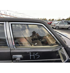 Malle/Hayon arriere RENAULT R30 Photo n°8