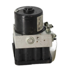 Bloc ABS (freins anti-blocage) BMW SERIE 1 E81 Photo n°4