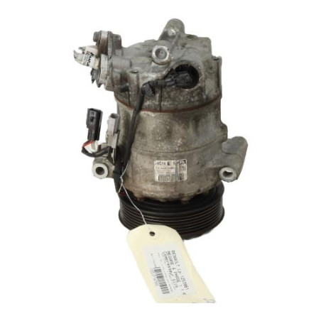 Compresseur clim RENAULT MEGANE 4 Photo n°1