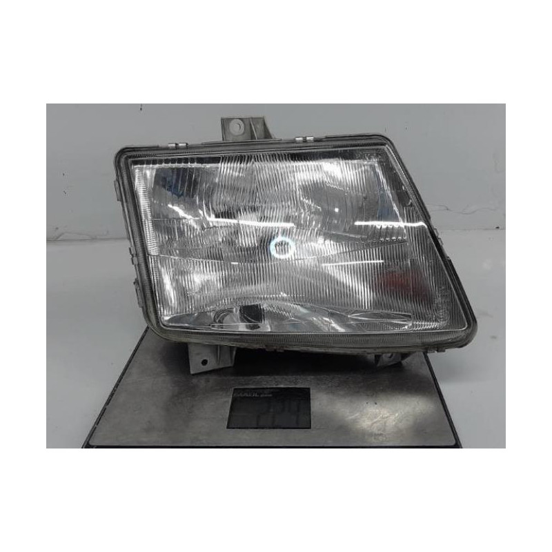 Optique avant principal droit (feux)(phare) MERCEDES VITO 638