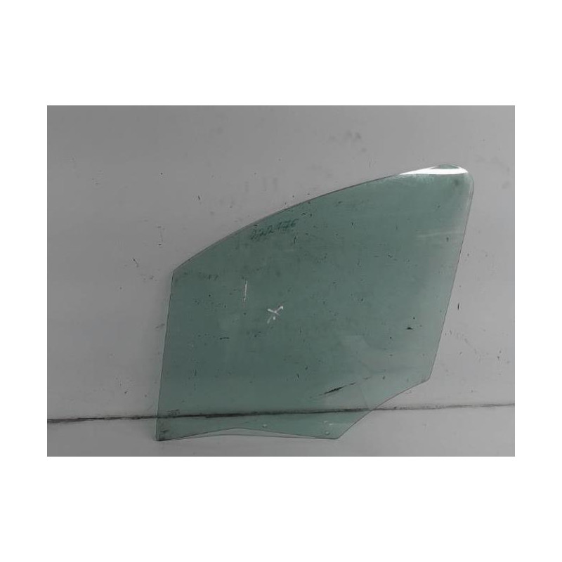 Vitre avant gauche CITROEN BERLINGO 2