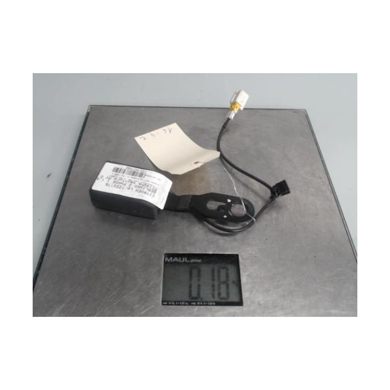 Attache ceinture avant droit CITROEN BERLINGO 2