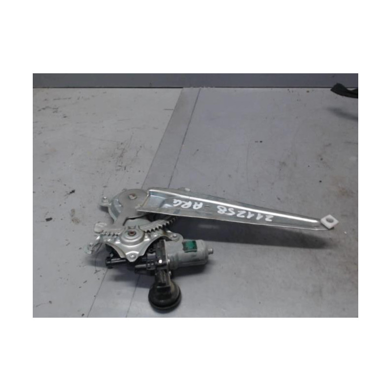 Moteur leve vitre arriere gauche TOYOTA VERSO-S