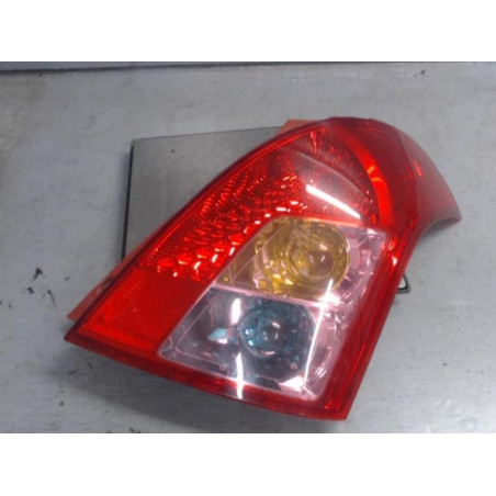 Feu arriere principal droit (feux) SUZUKI SWIFT 3 Photo n°1