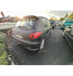 Vitre avant droit PEUGEOT 206 Photo n°10