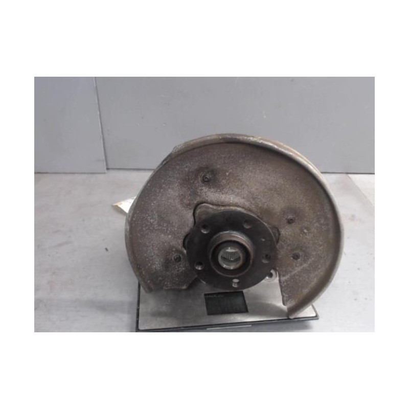 Moyeu arriere droit AUDI A7 1