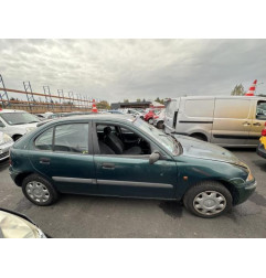 Feu arriere principal gauche (feux) ROVER 200 2 Photo n°11