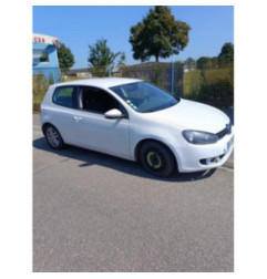 Compresseur clim VOLKSWAGEN GOLF 6 Photo n°1