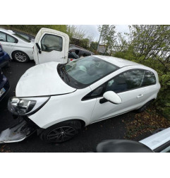 Attache ceinture arriere gauche KIA RIO 3 Photo n°7