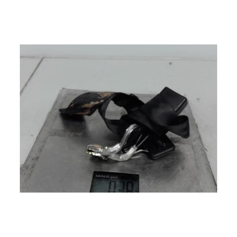 Attache ceinture arriere droit VOLKSWAGEN POLO 4